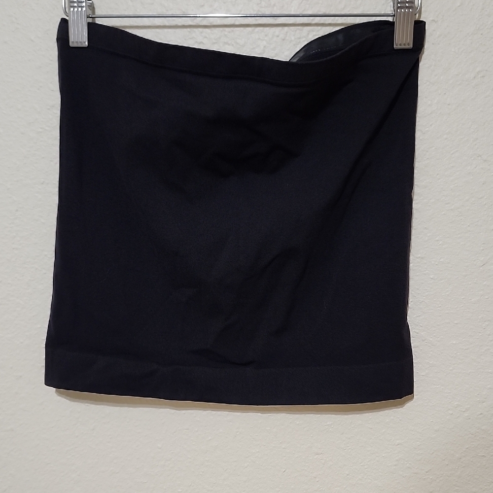 Ingrid & Isabel Black Belly Band Size Two - Picture 4 of 4
